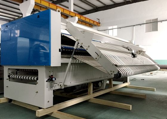 テーブル クロス/カーテンの織物のためのフル オートのホテル3mの敷布の折る機械